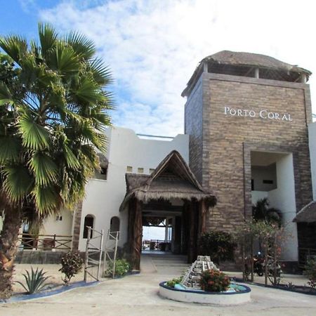 Porto Coral Hotel & Suites Mahahual Extérieur photo