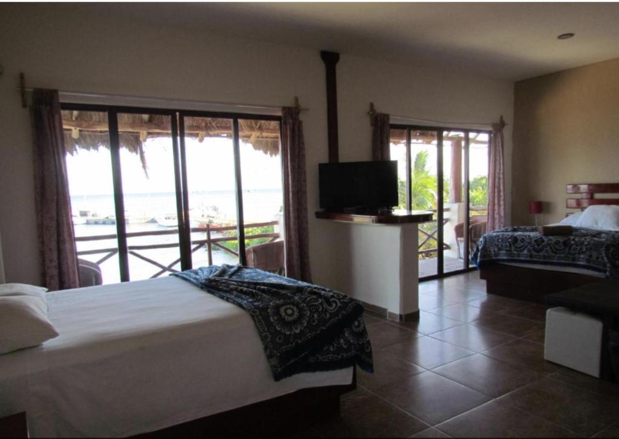 Porto Coral Hotel & Suites Mahahual Extérieur photo