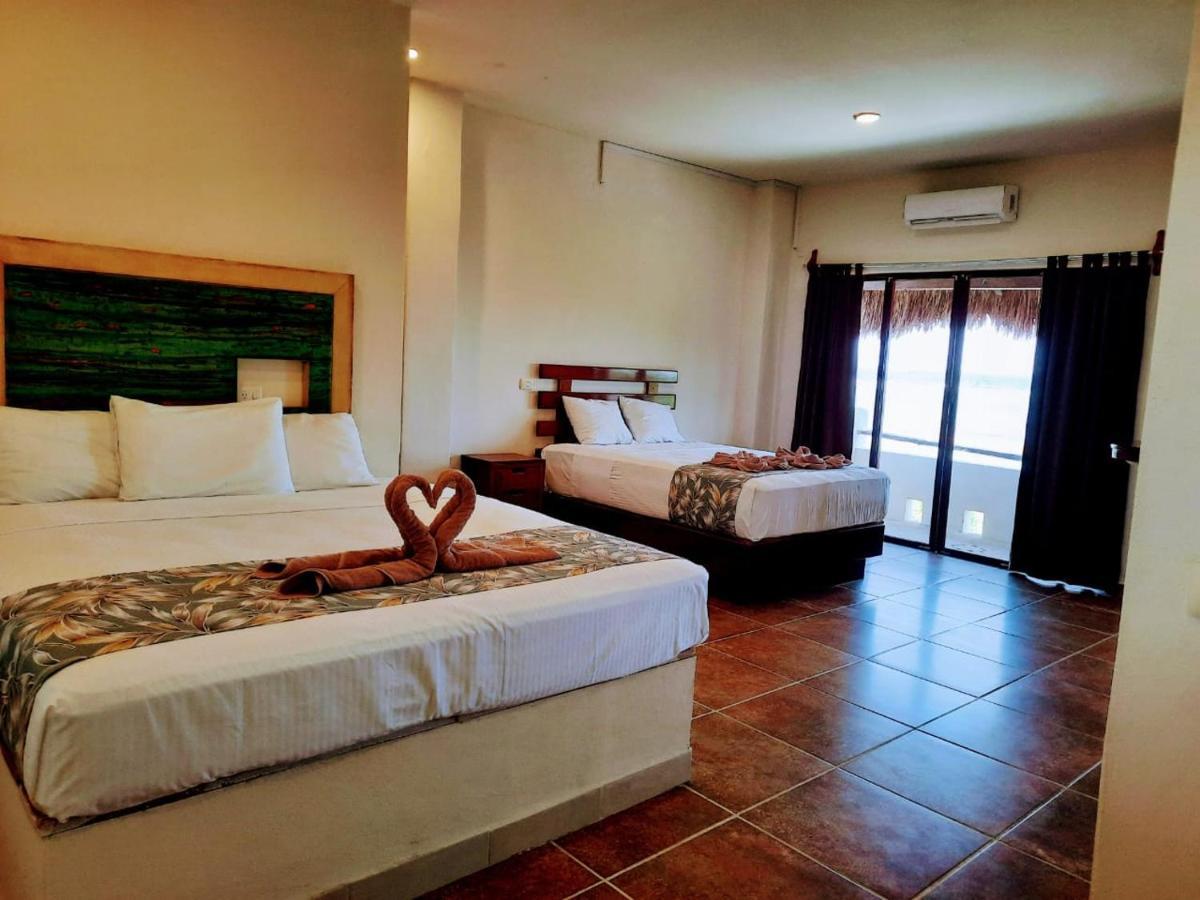 Porto Coral Hotel & Suites Mahahual Extérieur photo