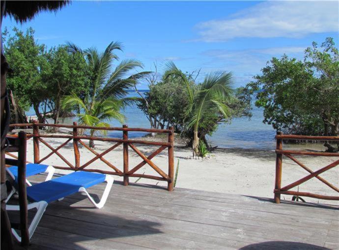 Porto Coral Hotel & Suites Mahahual Extérieur photo